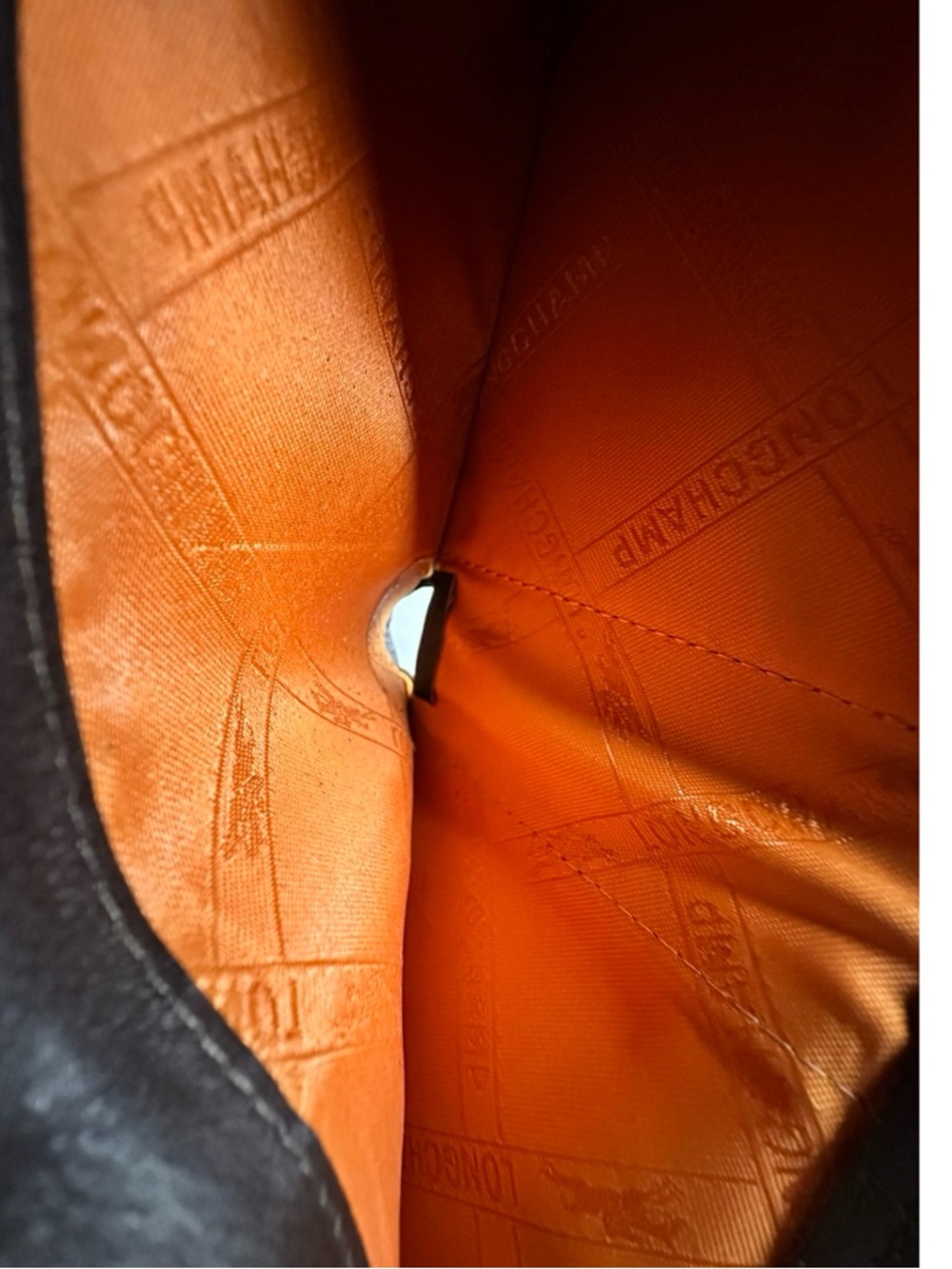 LONGCHAMP leather Bi fold wallet - gender neutral style - Picture 5 of 12